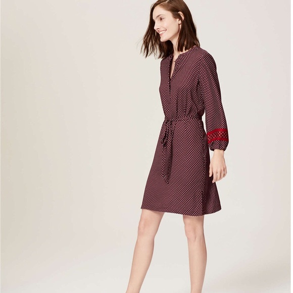 LOFT Dresses & Skirts - LOFT Burgundy Tie-Waist Dress (Size XS)